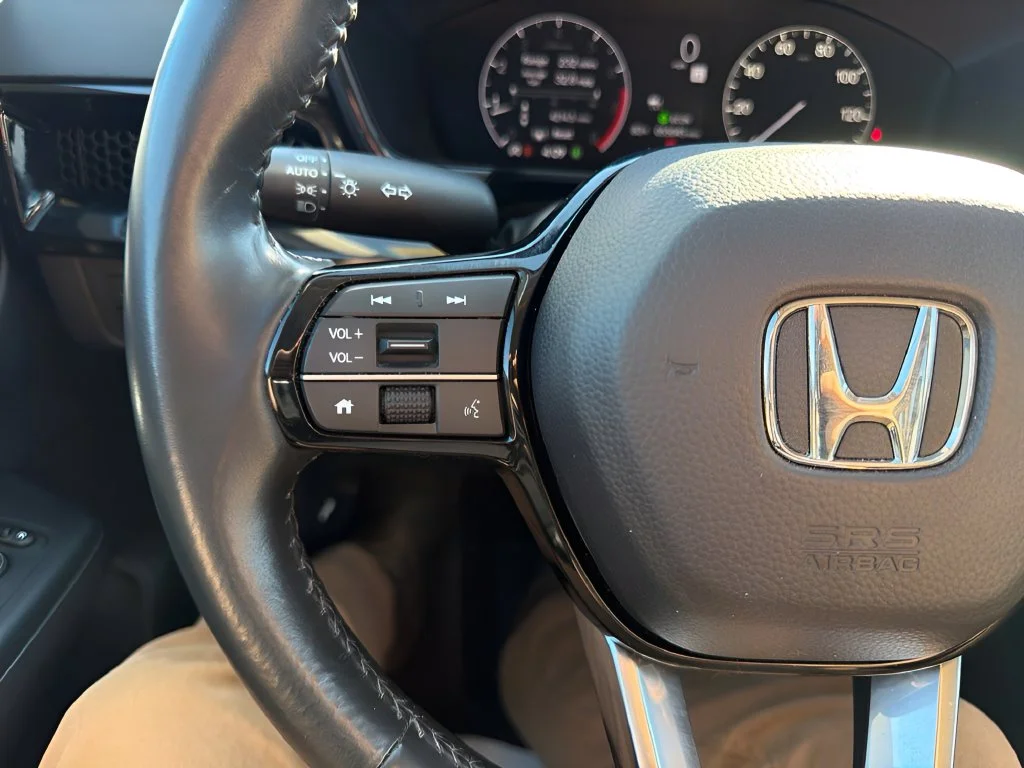 Used 2025 Urban Gray Pearl Honda EX-L image 21