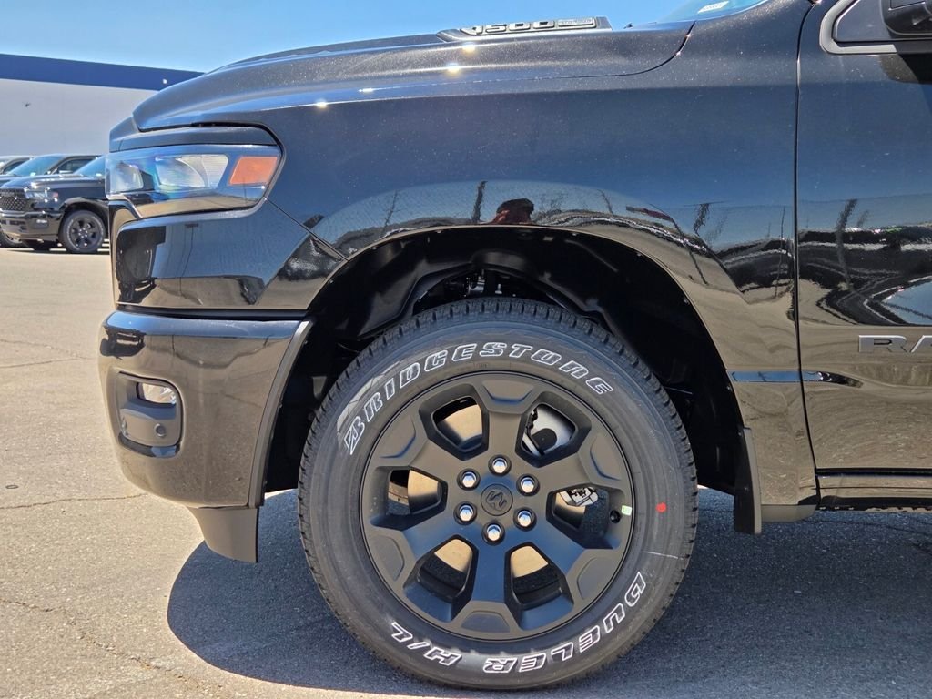 New 2026 Diamond Black Crystal Pearl-Coat Exterior Paint RAM Express image 5