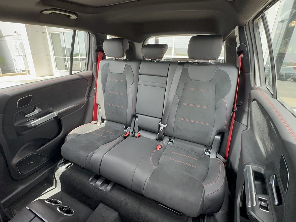 New 2026 MANUFAKTUR Alpine Grey Mercedes-Benz AMG® GLB 35 image 13