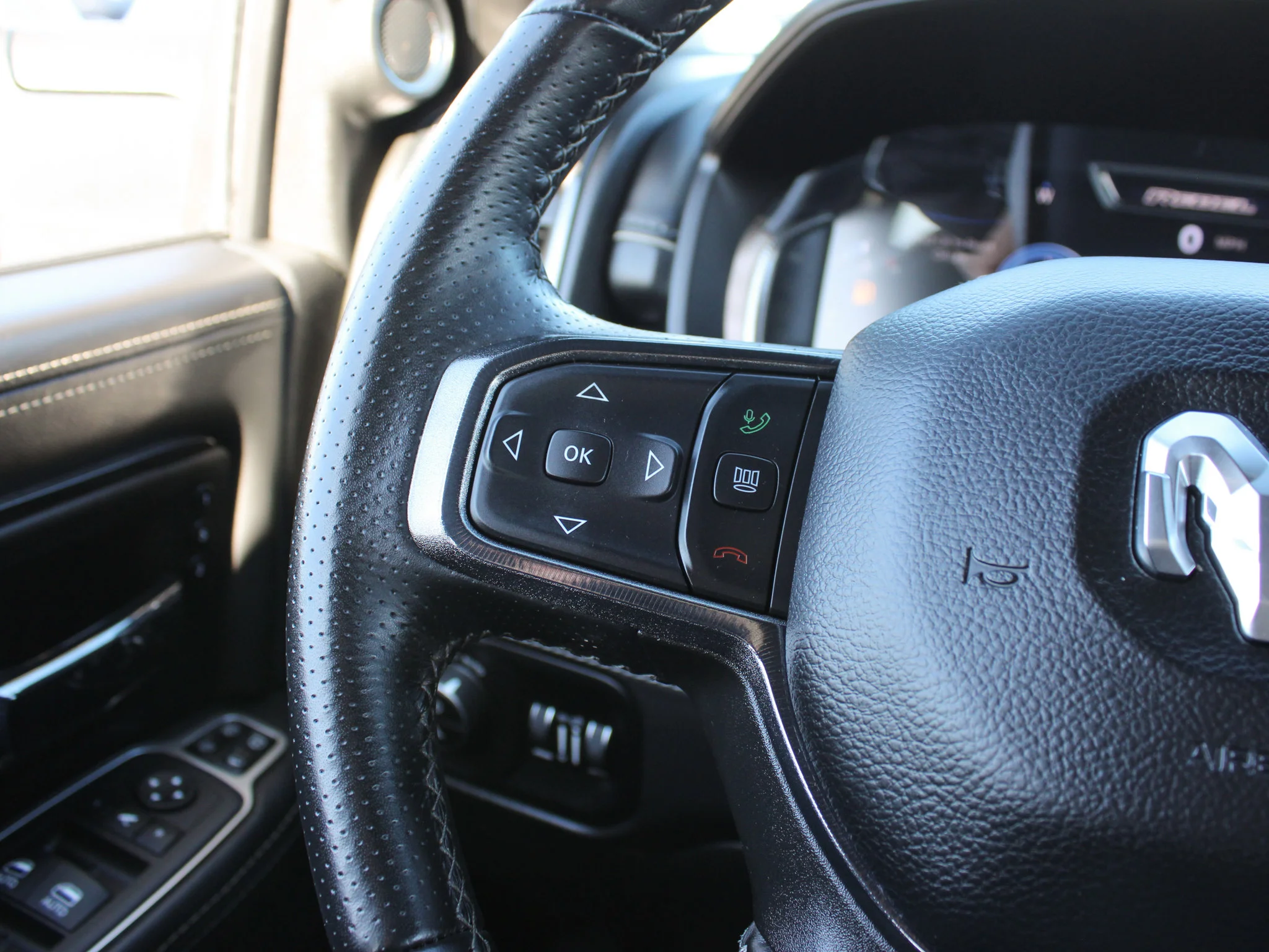 Certified Used 2024 Grey RAM Rebel * No Accidents | Cummins Diesel | Heated/Vented Seats | Lifted | Apple CarPlay | Remote Start image 23