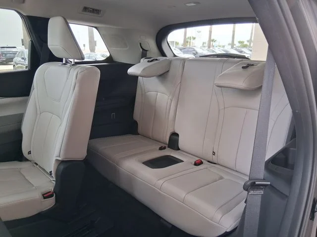 New 2027 BLACK OBSIDIAN INFINITI Pure FWD image 22