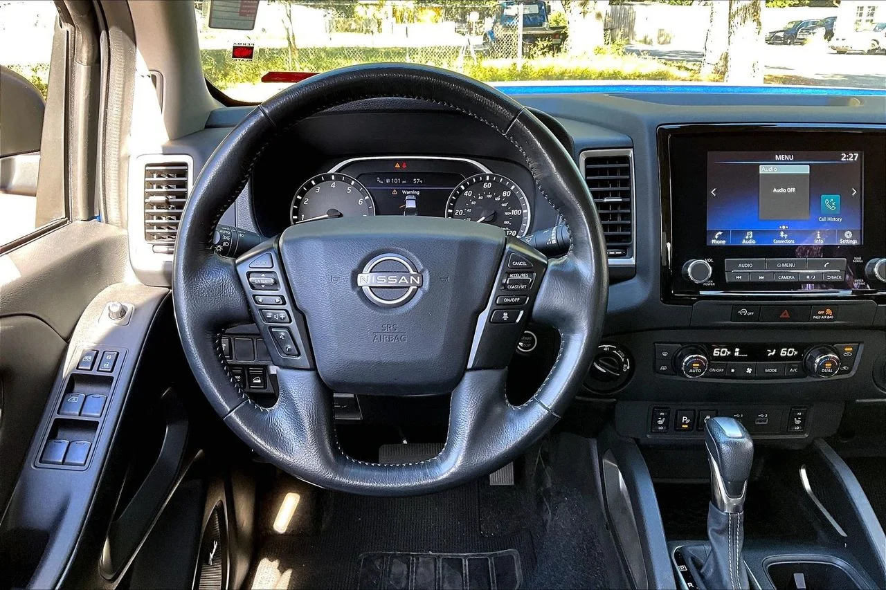 2024 Nissan Frontier SL - Photo 8