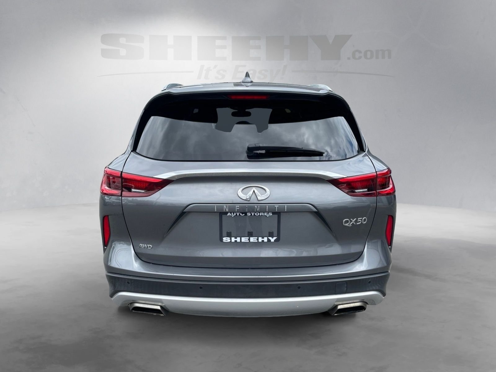 Used 2021 Gray INFINITI LUXE image 13