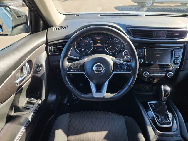 Used 2019 Gray Nissan SV image 22