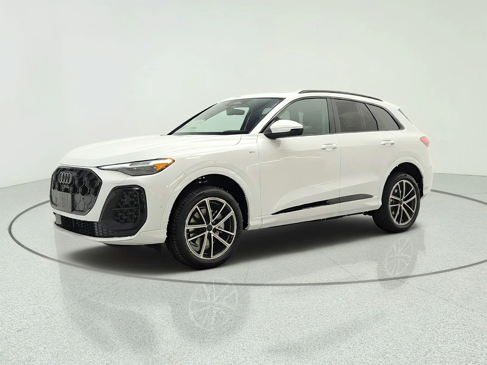 New 2026 Glacier White Metallic Audi Premium Plus 2.0 TFSI quattro image 1