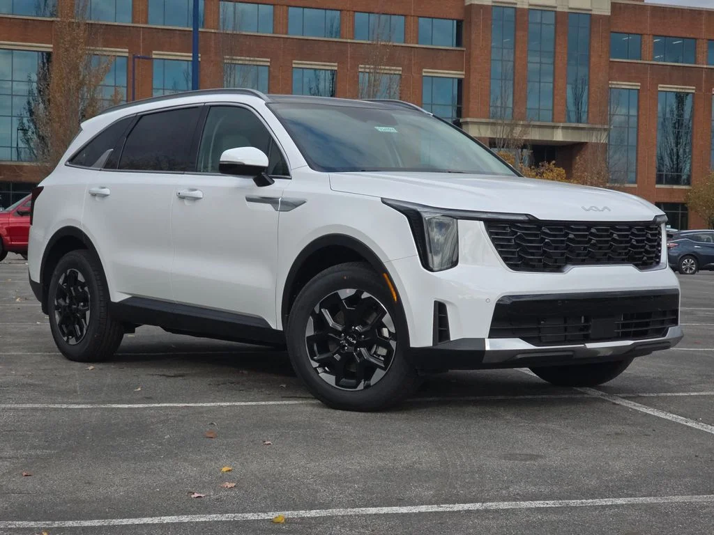 2026 Kia Sorento S AT's photo