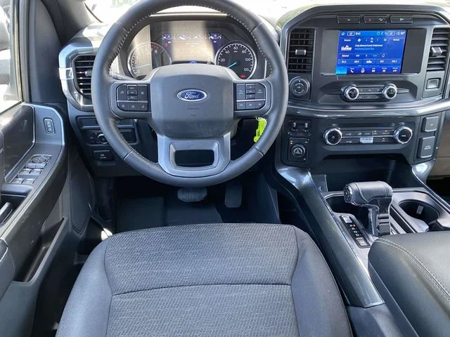 Used 2022 Gray Ford XLT image 8