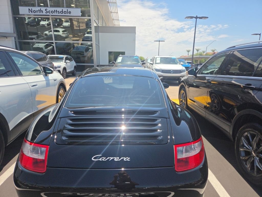 Used 2007  Porsche Carrera 4 image 6