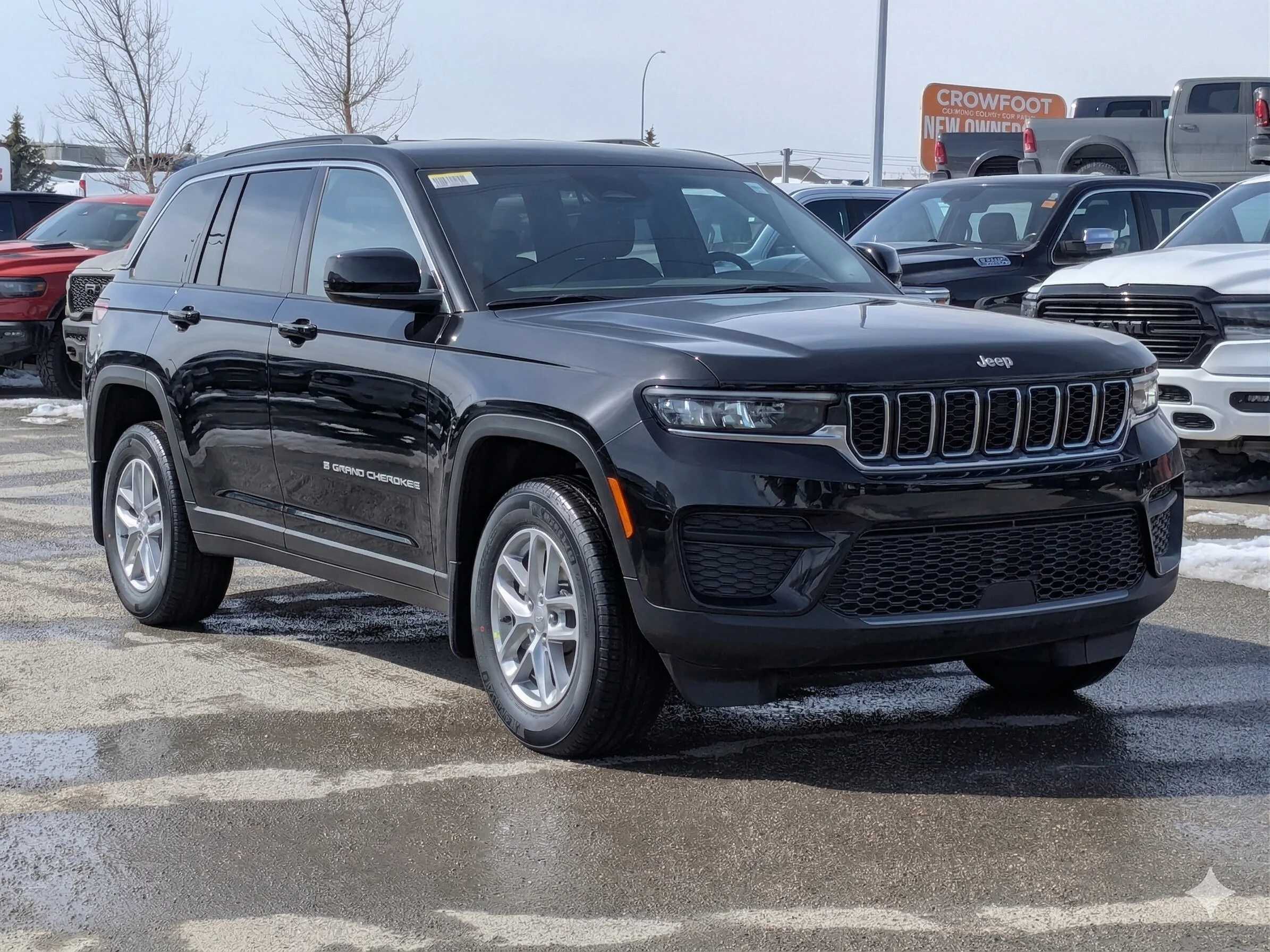 New 2026 Black Jeep Laredo - - Classic Theme - Heated Seats - Heated Steering - Remote Start & tons more! image 2