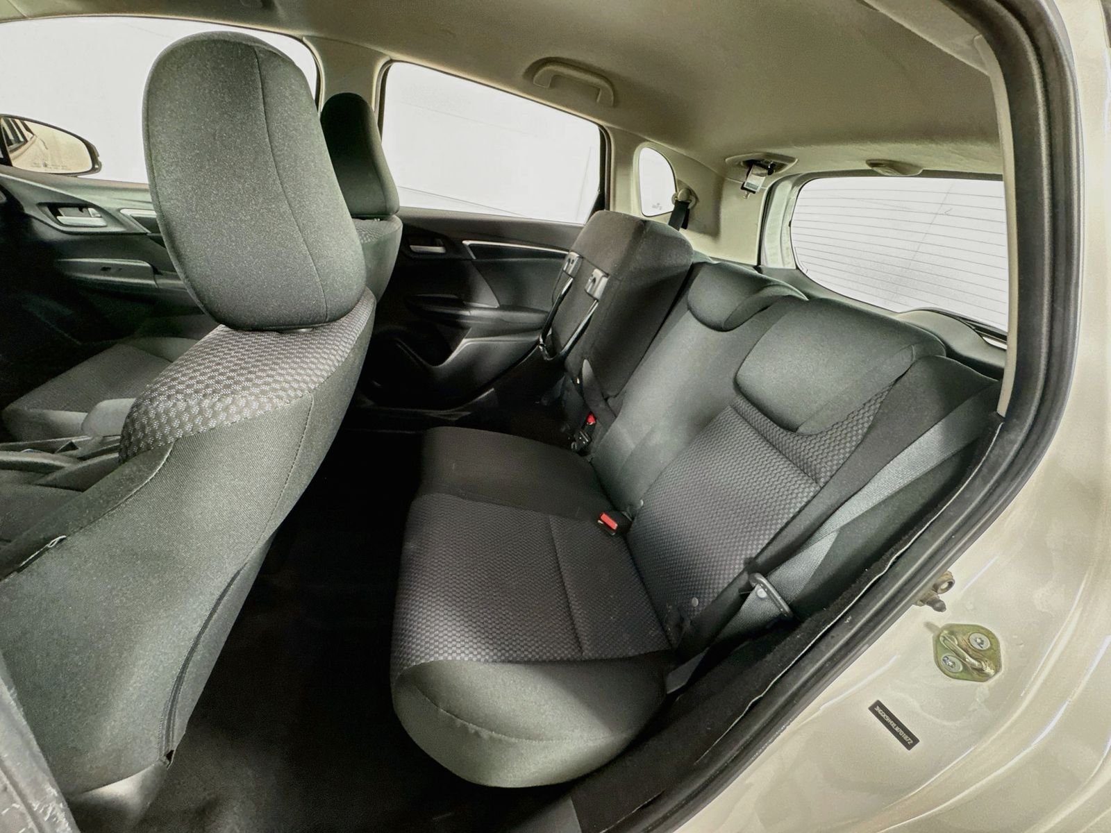 Used 2020 Platinum White Pearl Honda LX image 17