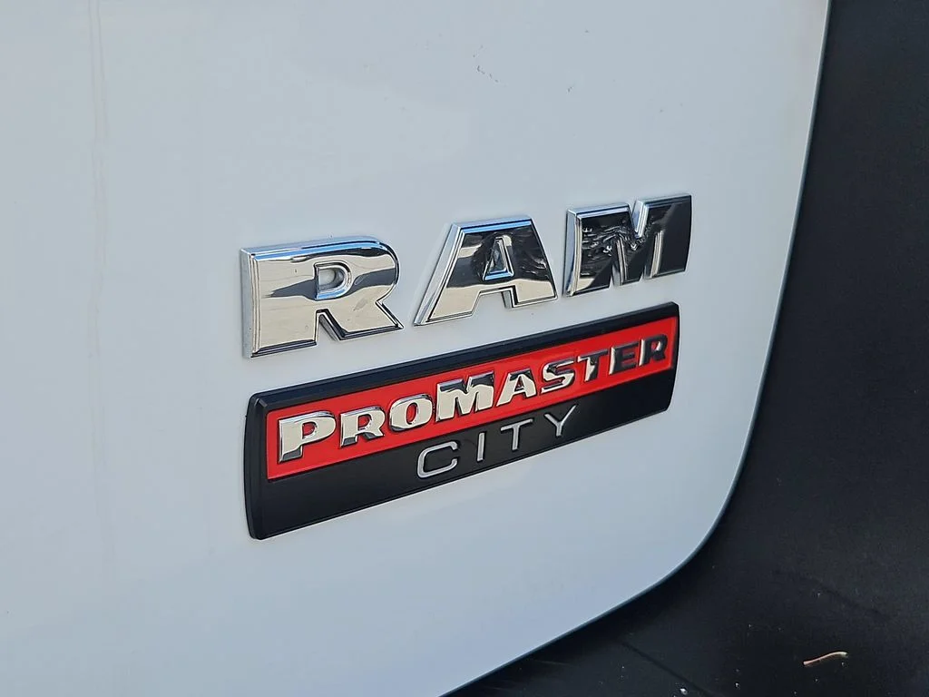 Used 2021 Bright White Ram Tradesman image 26
