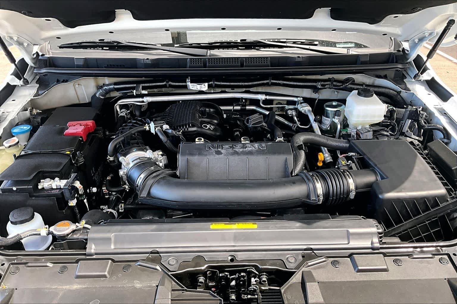 New 2026 QAK/GLACIER WH Nissan S image 16