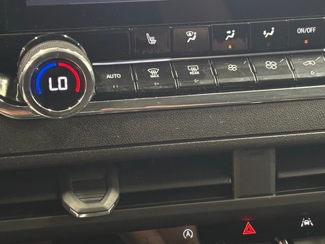 Used 2025 Black Chevrolet Trail Boss image 24