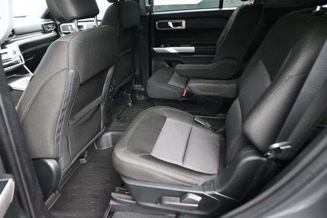 Used 2022 Gray Ford XLT image 21