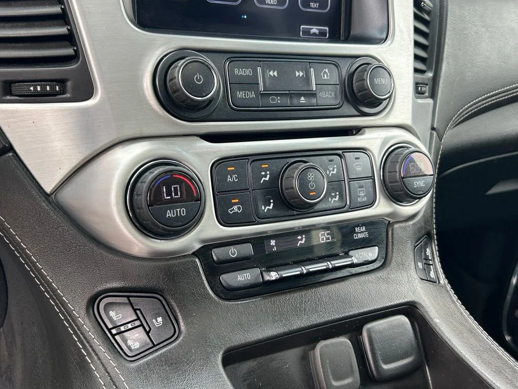 Certified Used 2020 Onyx Black GMC SLT image 37