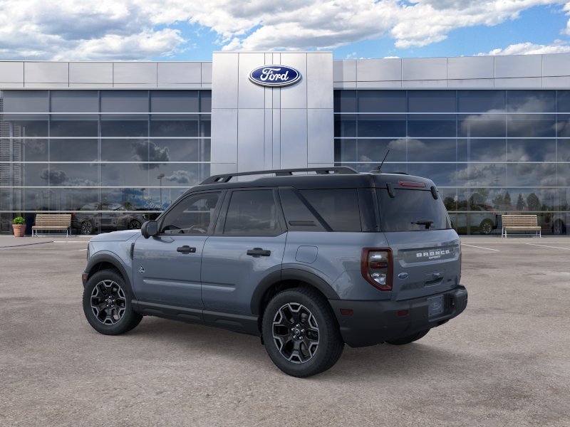 New 2026 Azure Gray Metallic Tri-Coat Ford Outer Banks® image 4