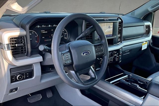 New 2026 Avalanche Ford XLT image 5
