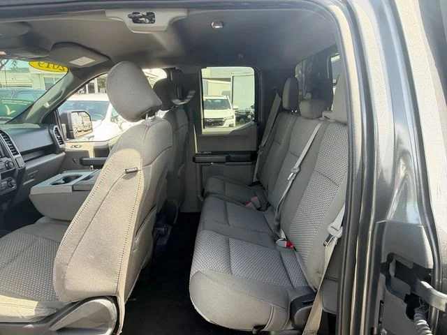 Used 2019 Magnetic Ford XLT image 38