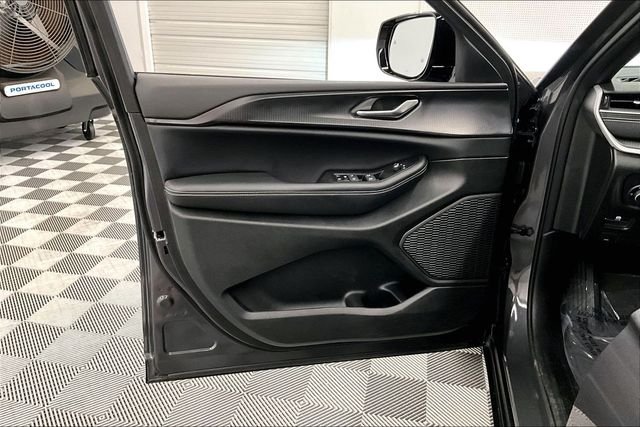 2024 Jeep Grand Cherokee Altitude - Photo 21
