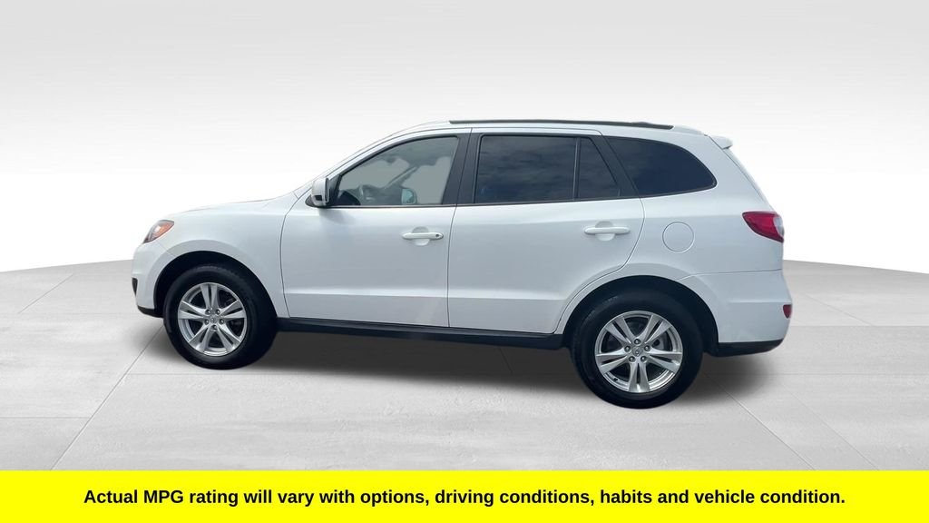 Used 2011 Frost White Hyundai SE image 9