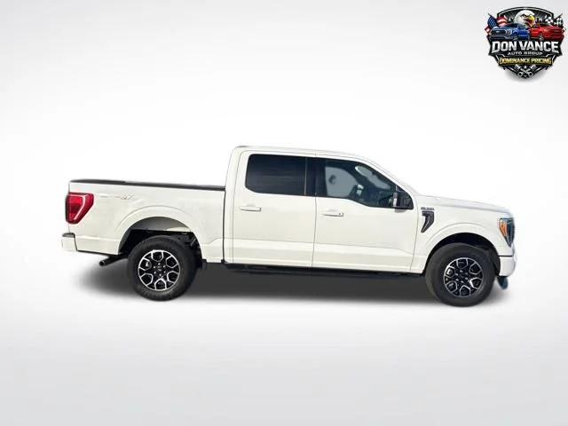 Used 2023 Blue Ford XLT image 12