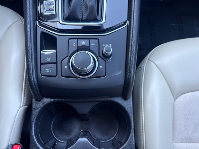 Used 2020 White Mazda Touring image 17