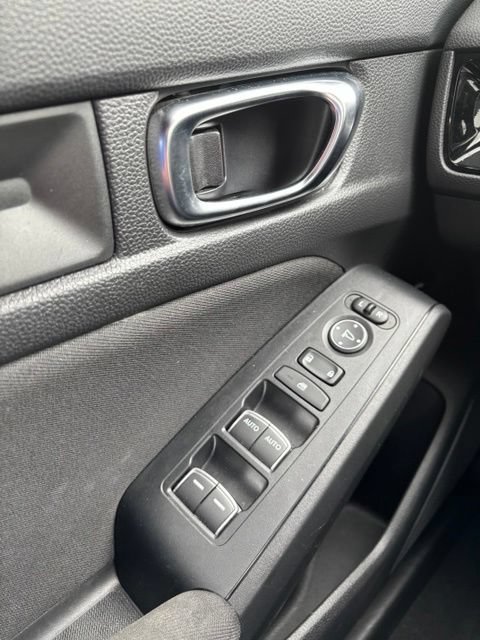 Used 2022  Honda Sport image 20