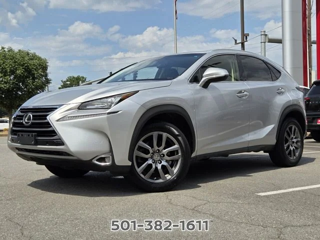 Used 2016 Silver Lexus 200t image 24
