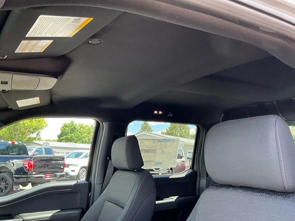 New 2026 Carbonized Gray Metallic Ford XLT image 18