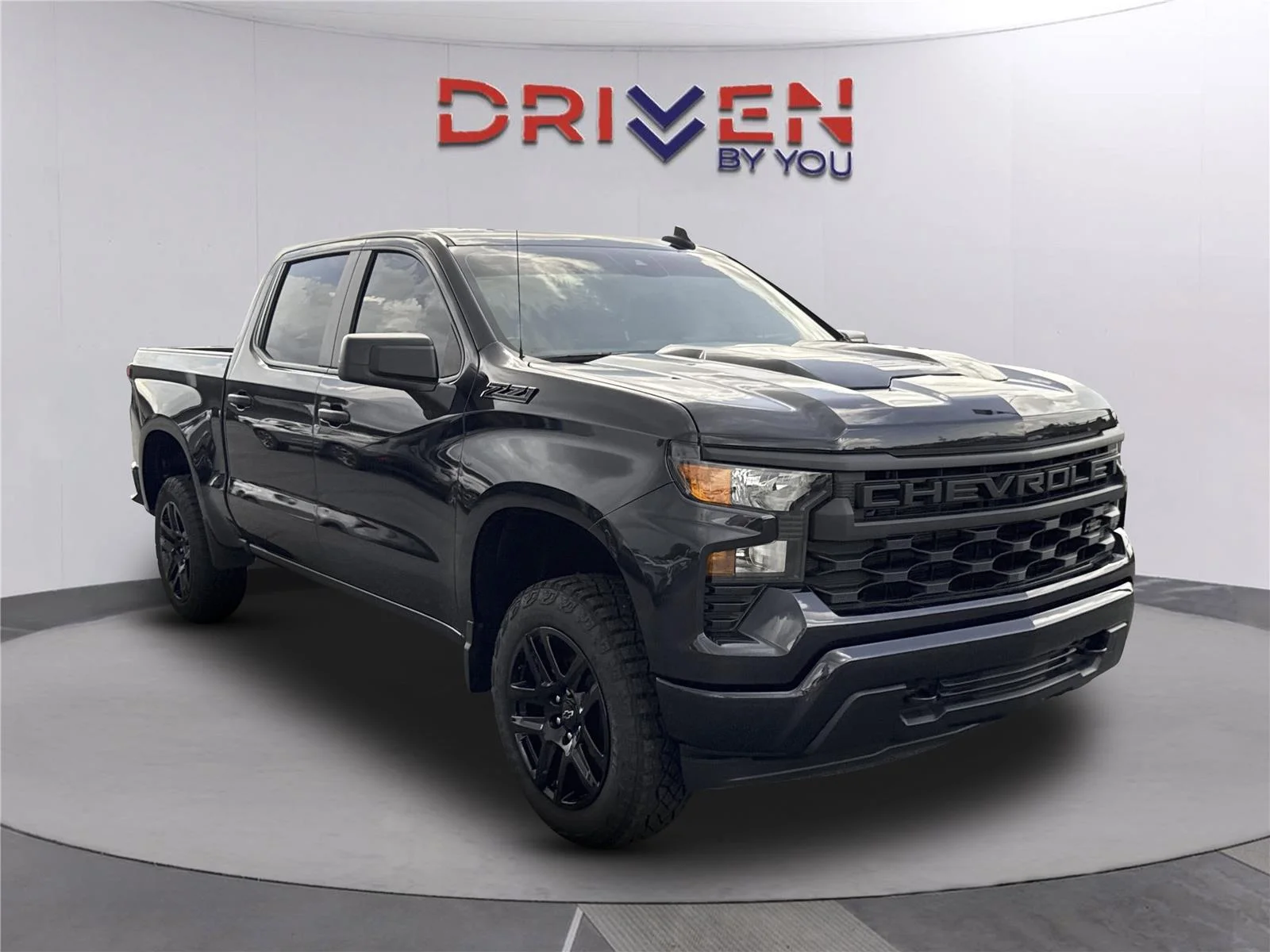 Used 2024 Dark Ash Metallic Chevrolet Custom Trail Boss image 2