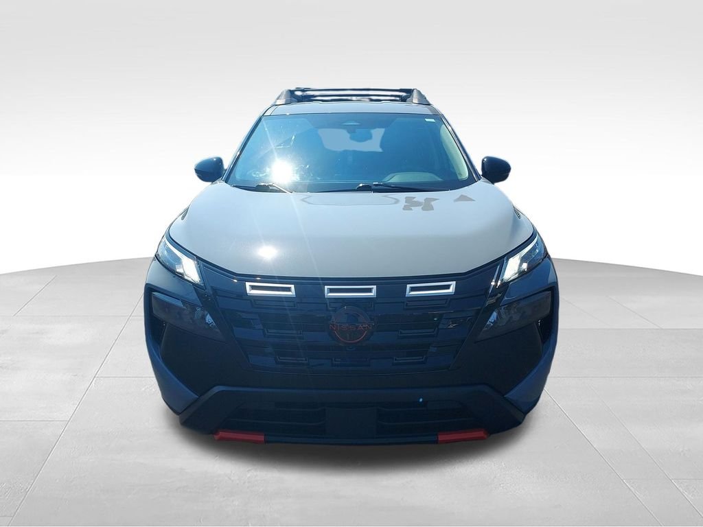 Used 2025 Gray Nissan Rock Creek image 8