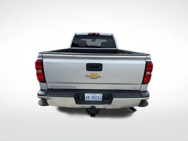 Used 2016 Silver Chevrolet LT image 7