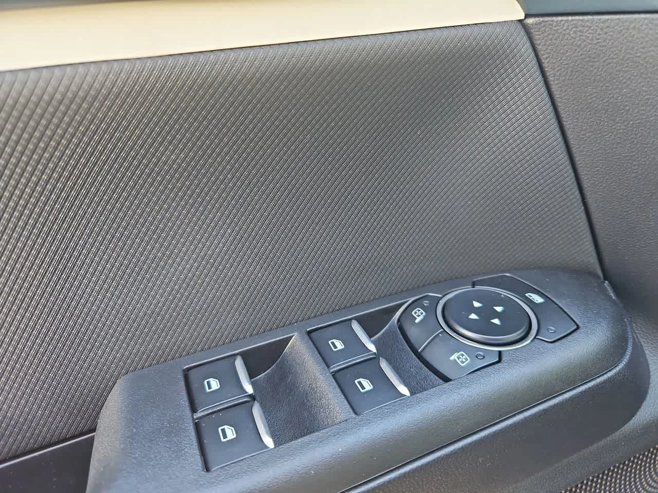 New 2025 Carbonized Gray Metallic Ford Heritage image 11