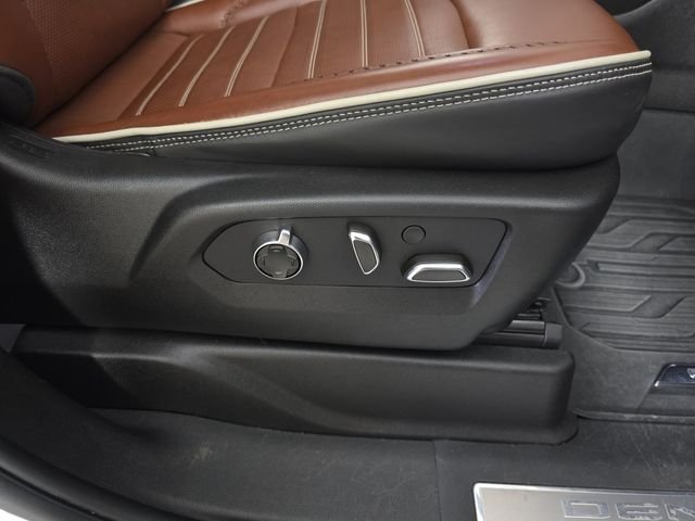 Used 2024 White Frost GMC Denali Ultimate image 34