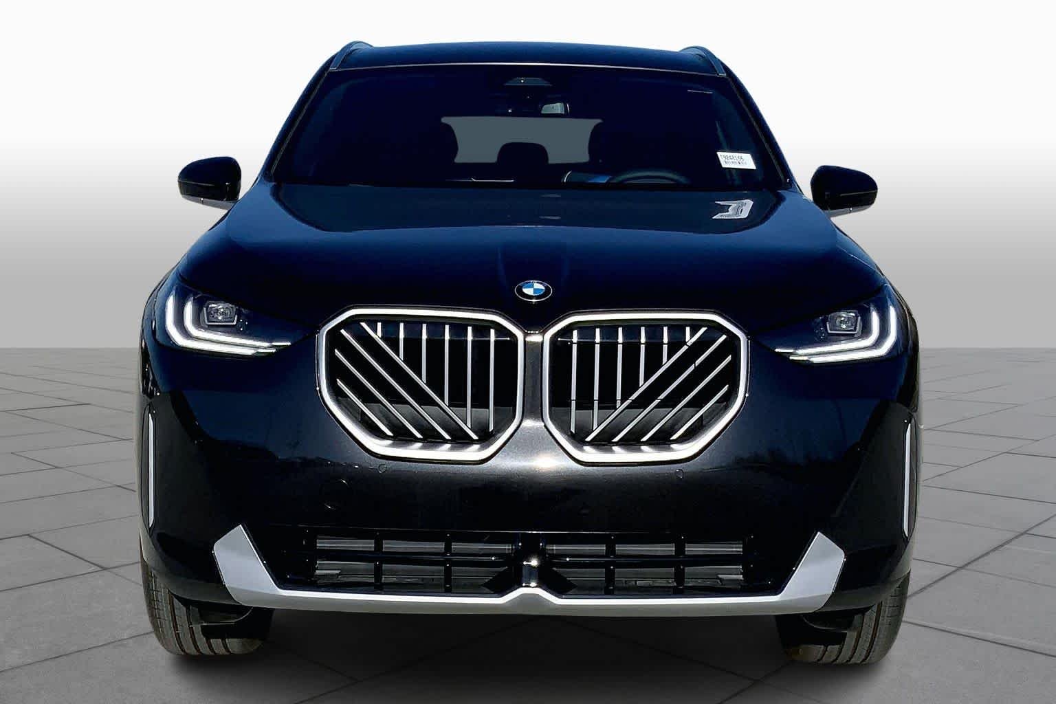 Used 2026 Dark Graphite Metallic BMW 30 xDrive image 3