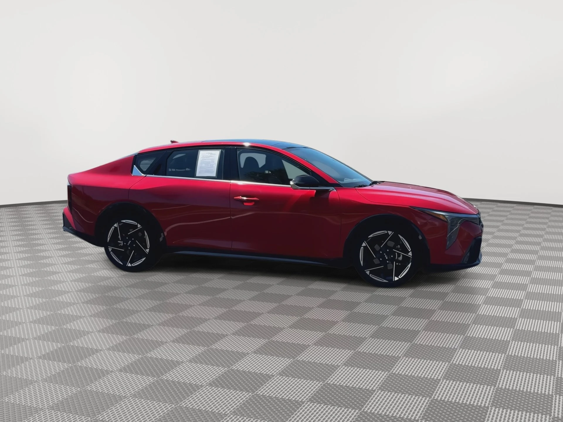 2025 Kia K4 GT-Line - Photo 9