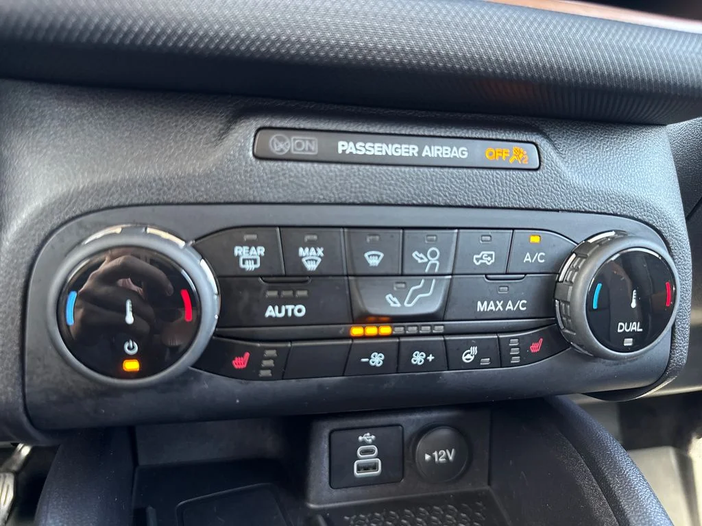Certified Used 2024 Gray Ford Outer Banks image 23