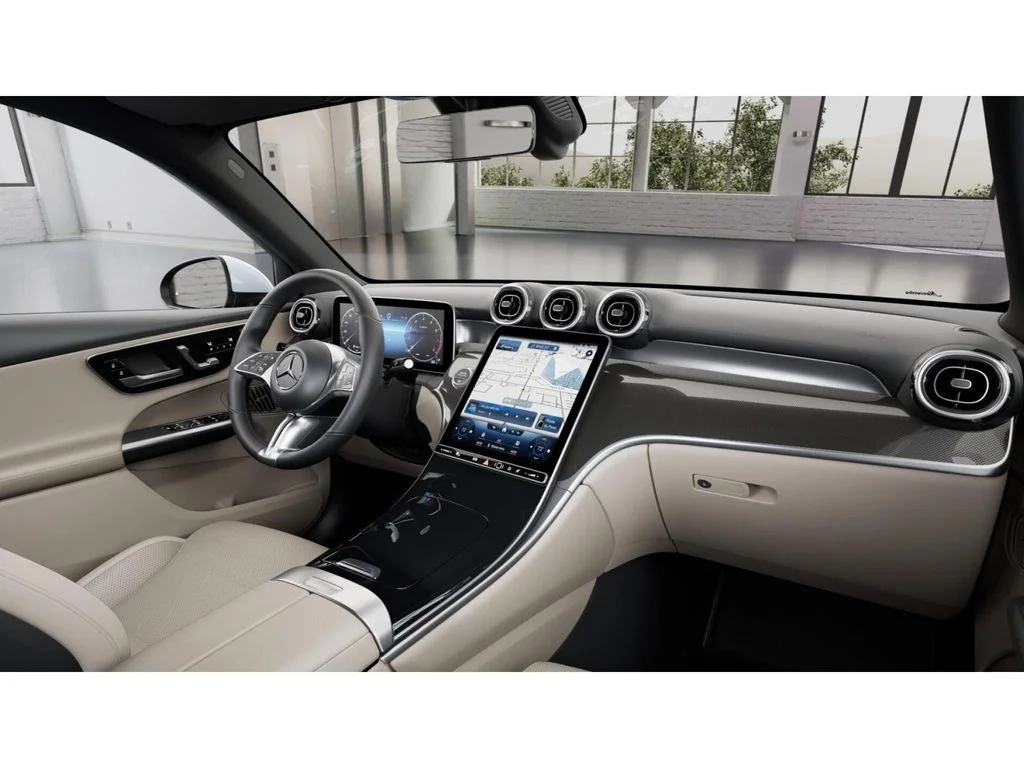 New 2027 White Mercedes-Benz GLC 300 image 36