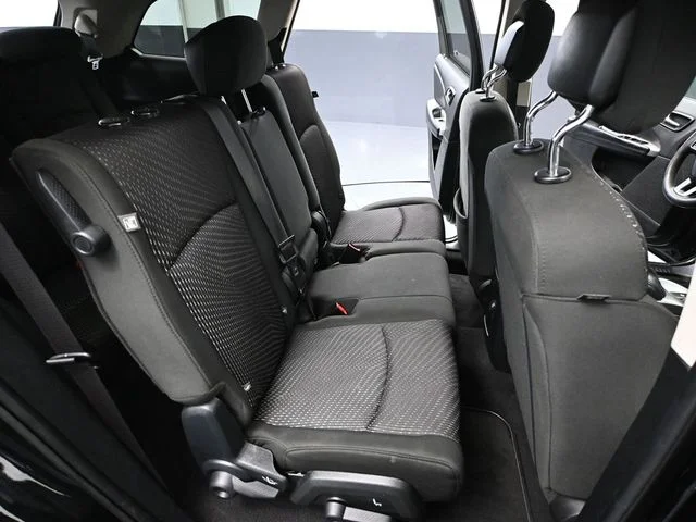 Used 2019 Black Dodge SE image 39