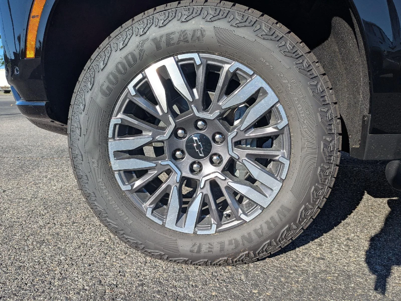 2026 Chevrolet Tahoe Z71 - Photo 33