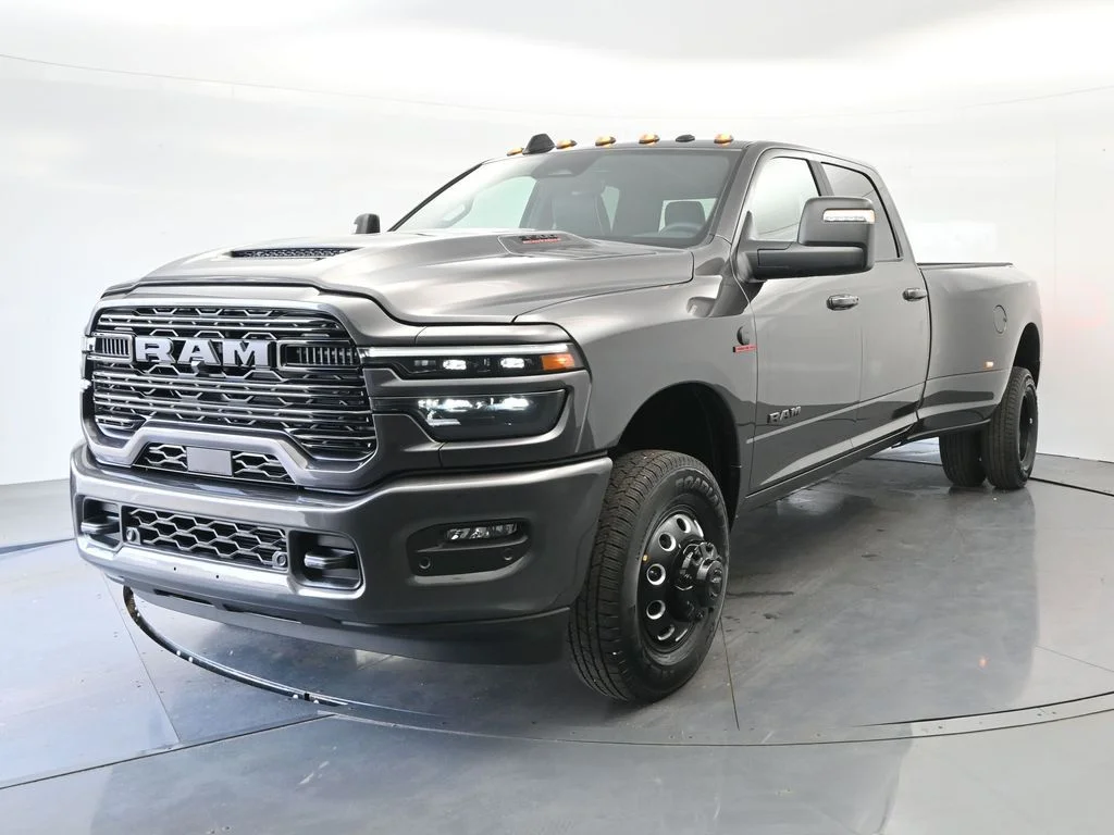 New 2026 Granite Crystal Metallic Clear-Coat Exterior Paint RAM Laramie image 1
