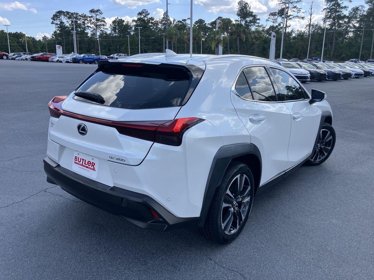 Used 2020 White (Eminent White Pearl) Lexus 200 image 5