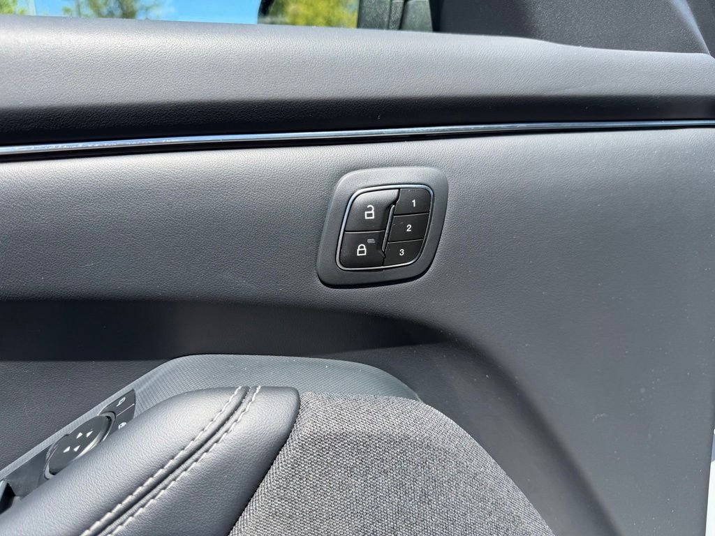 Used 2023 Space White Metallic Ford Premium image 13