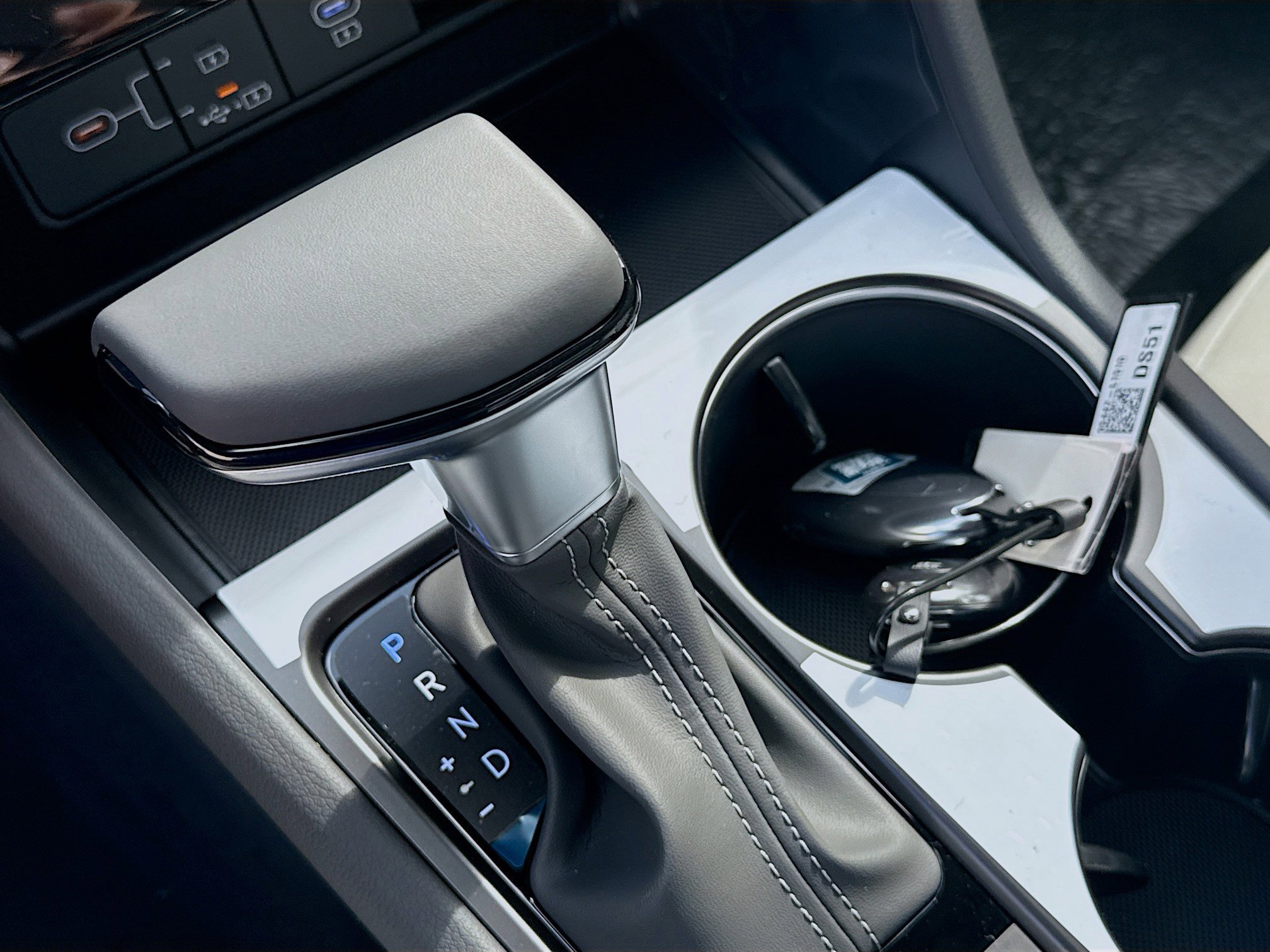 New 2026 Transmission Blue Hyundai SE image 39