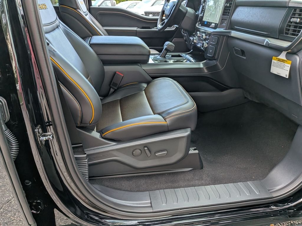 New 2026 Agate Black Metallic Ford Tremor® image 29