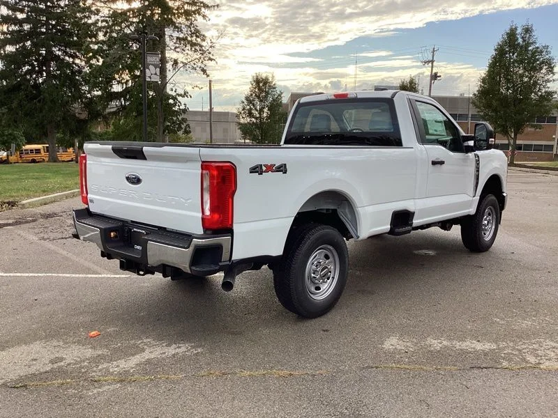 2026 Ford F-350 Super Duty XL - Photo 7