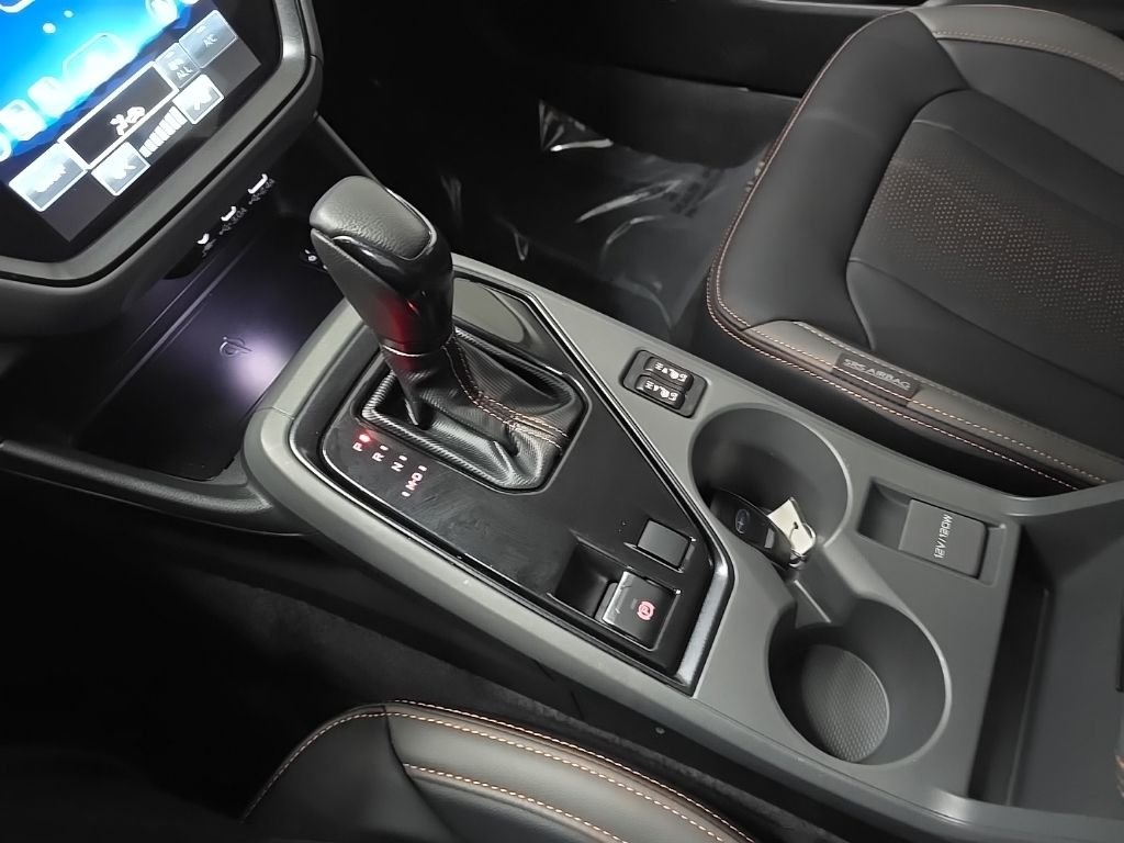 Used 2025 Silver Subaru Limited image 28