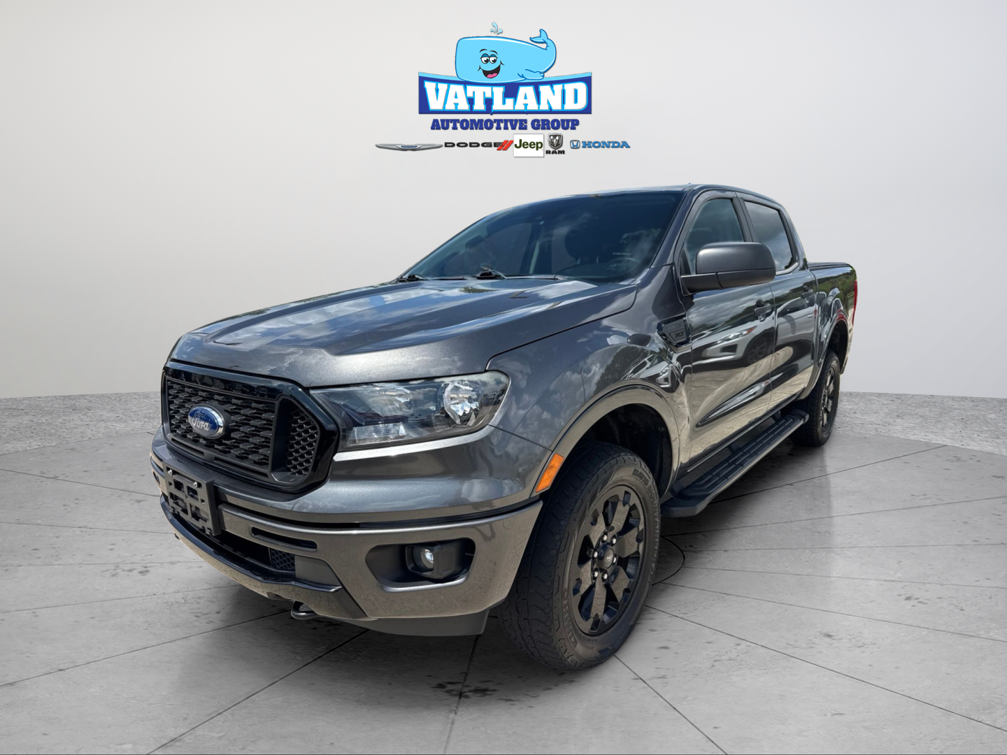 Used 2020 Gray Ford XLT image 10