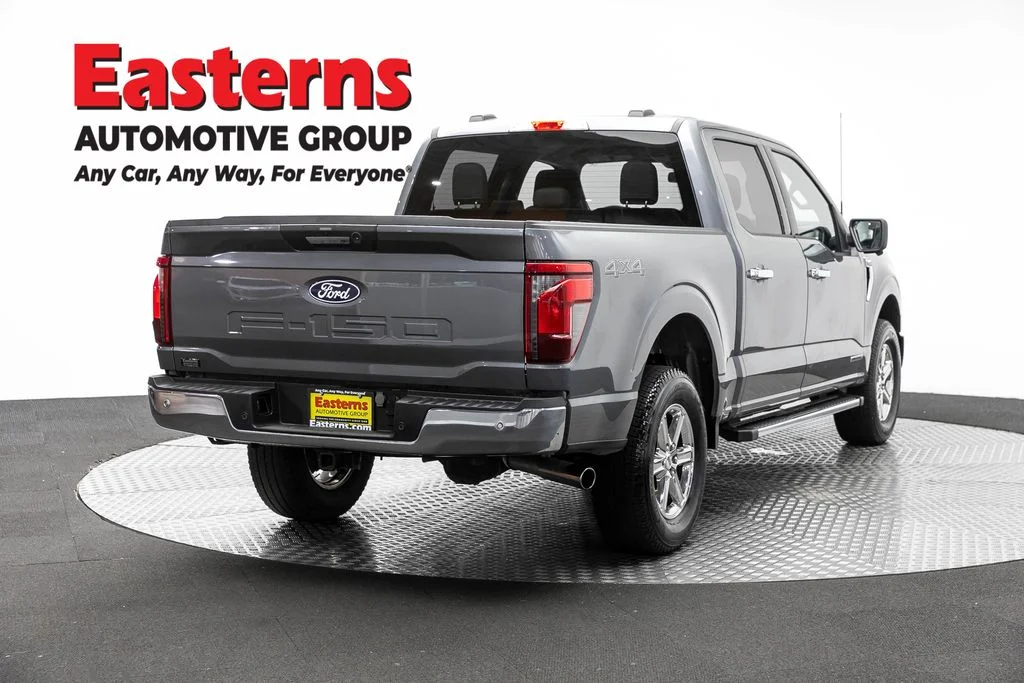 Used 2024 Gray Ford XLT image 5