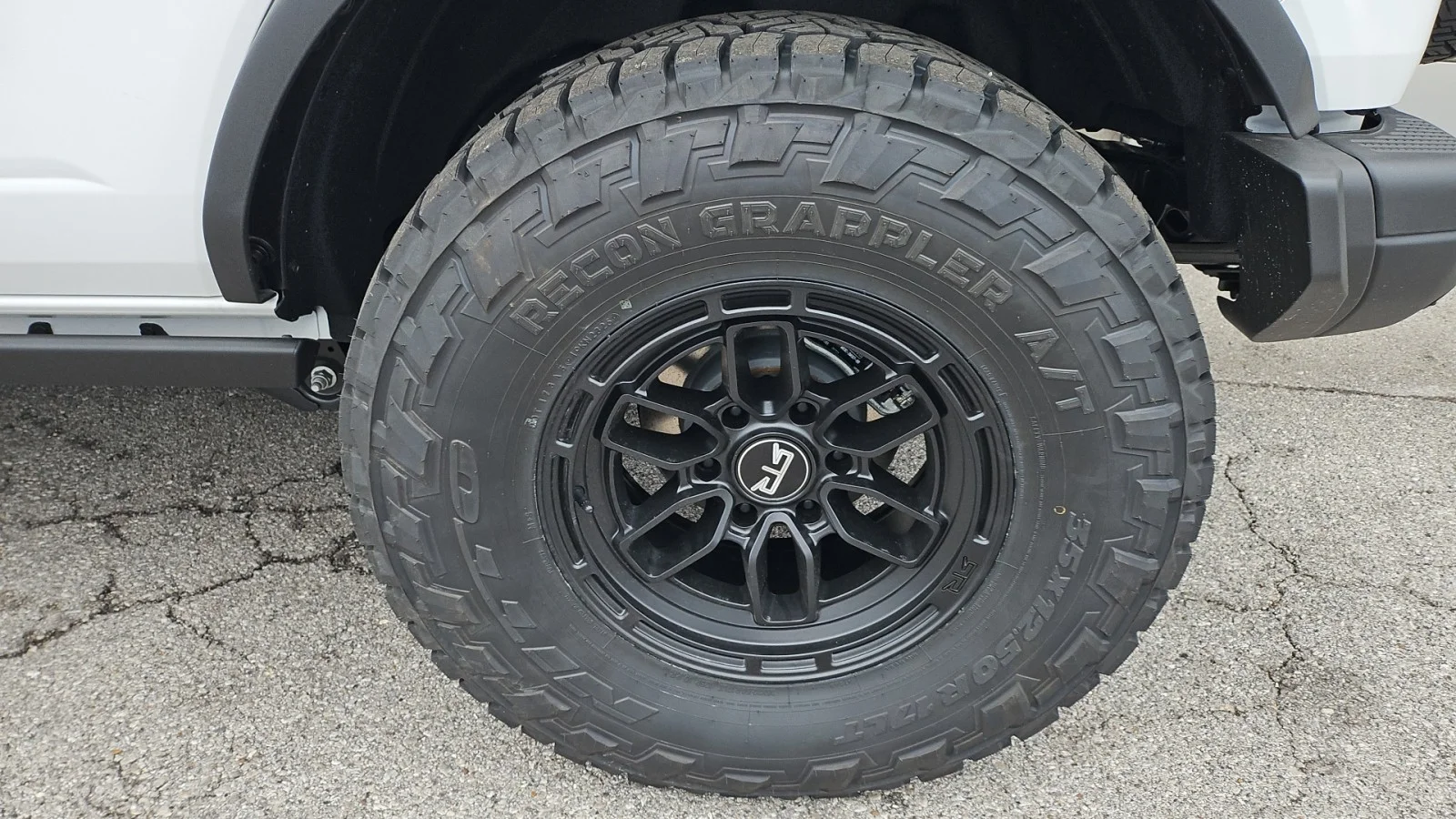 New 2025 Oxford White Ford RTR 4WD image 5